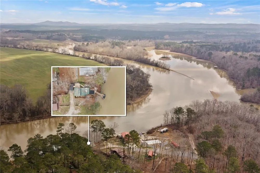8126 Blacks Bluff Road SW Cave Spring, GA 30124