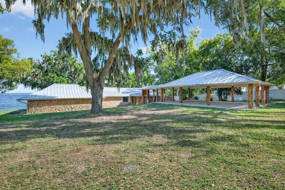 13033 SE 158TH LANE Weirsdale, FL 32195