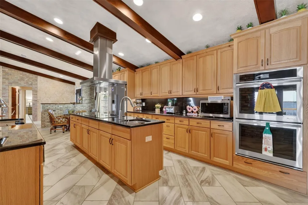 13033 SE 158TH LANE Weirsdale, FL 32195