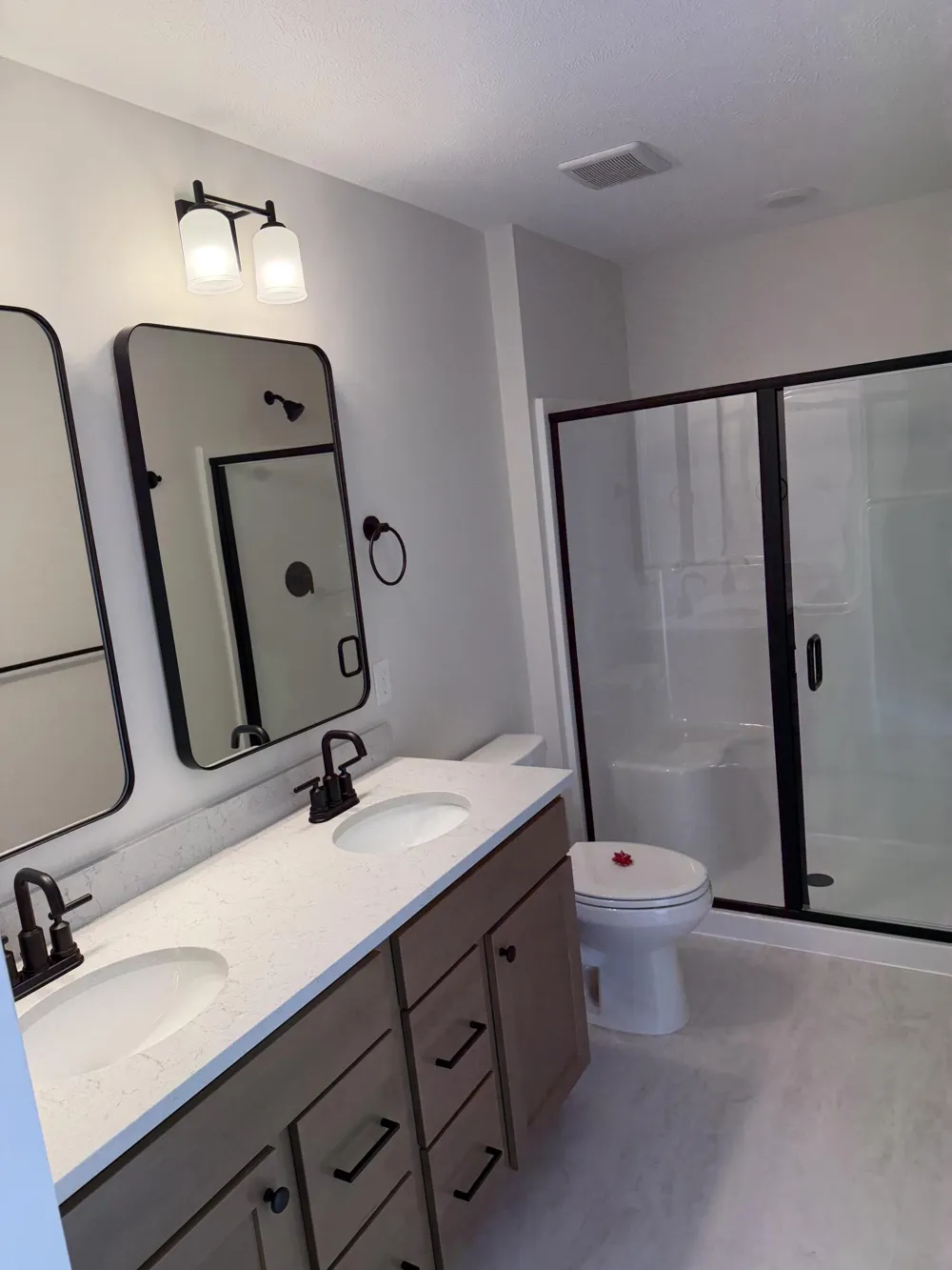 6595 Bellflower Drive #2 Zeeland Charter Township, MI 49464