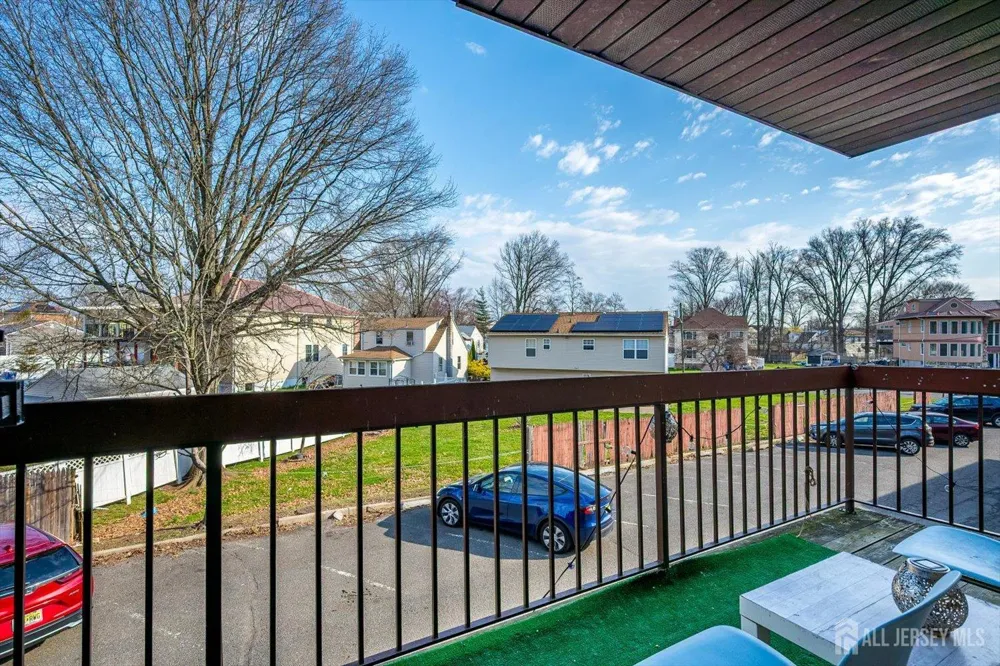 55 Gill Lane #32 Iselin, NJ 08830