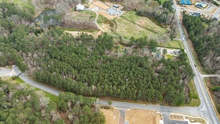 13585 Arnold Mill Road Milton, GA 30075