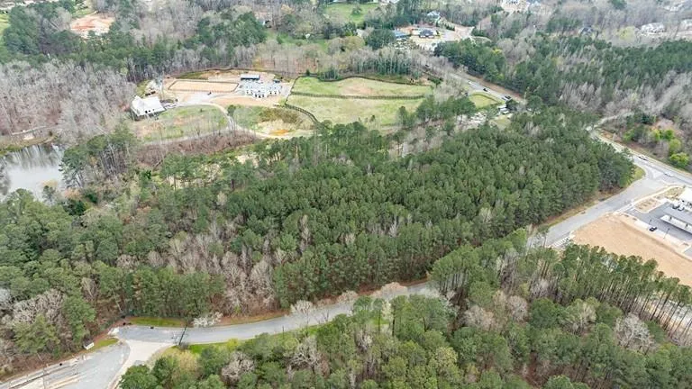 13585 Arnold Mill Road Milton, GA 30075