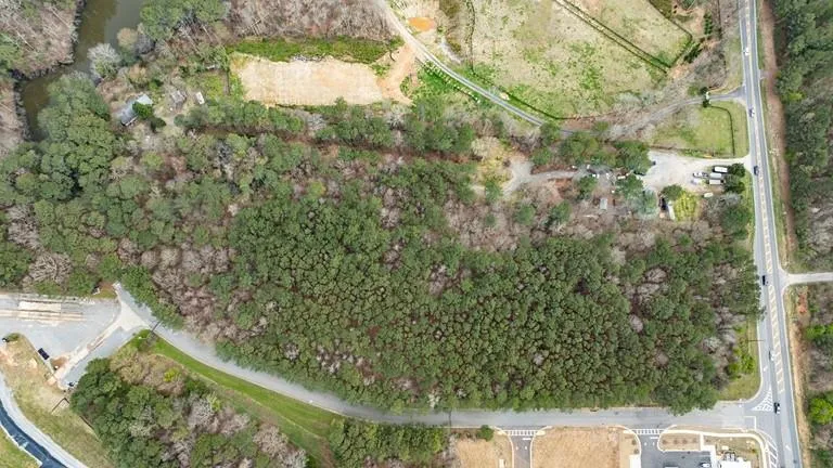 13585 Arnold Mill Road Milton, GA 30075
