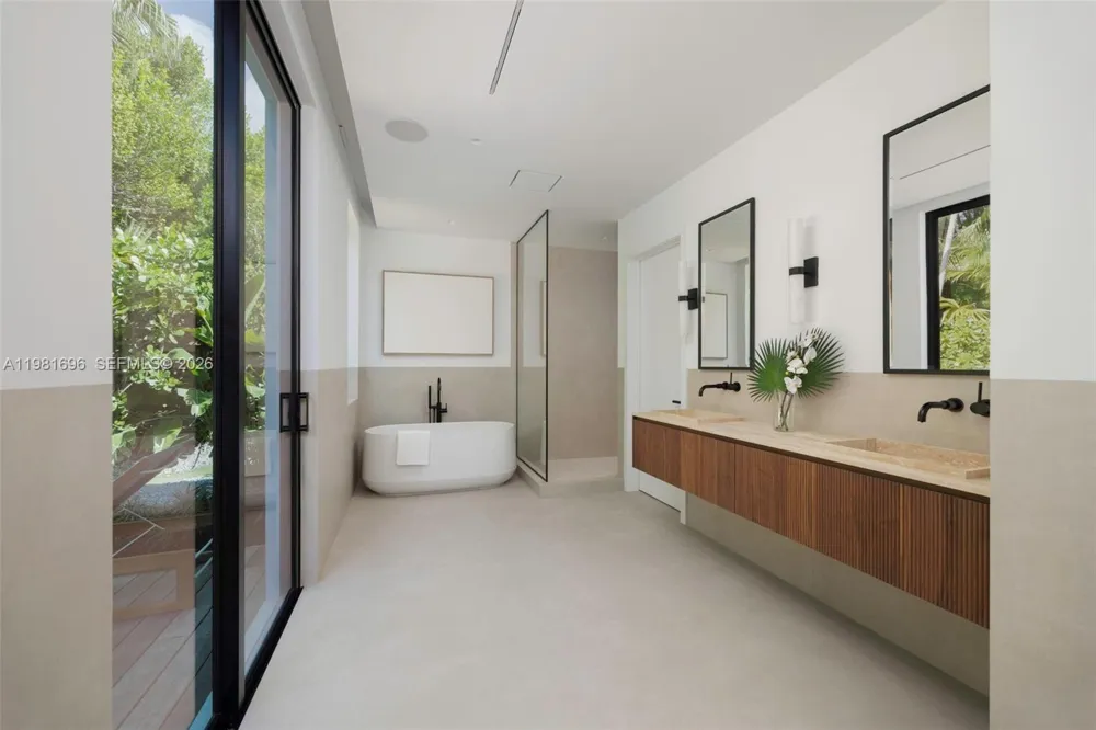 1701 Micanopy Ave Coconut Grove, FL 33133