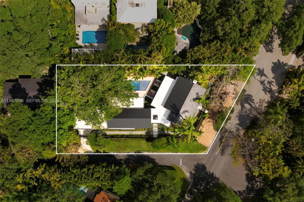 1701 Micanopy Ave Coconut Grove, FL 33133