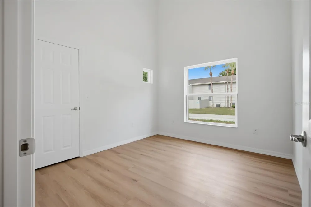 1411 OAK PL #A Apopka, FL 32712