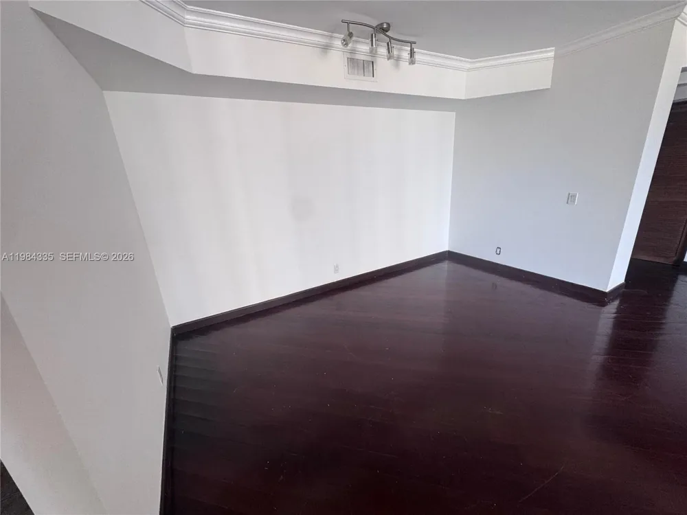 3610 Yacht Club Dr #1002 Aventura, FL 33180