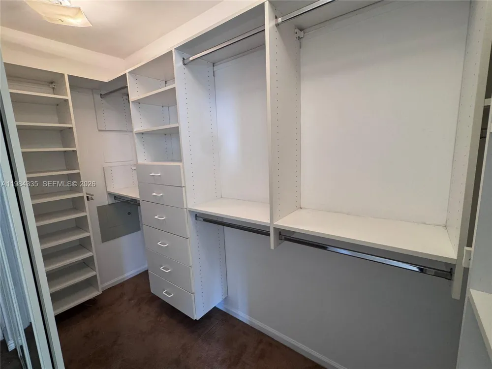 3610 Yacht Club Dr #1002 Aventura, FL 33180