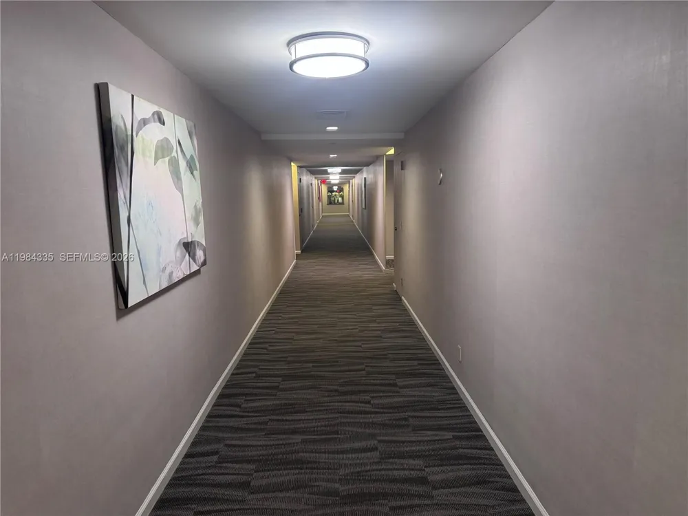 3610 Yacht Club Dr #1002 Aventura, FL 33180