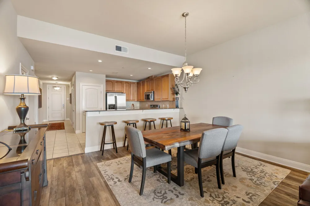 1001 The Cape #44 Horseshoe Bay, TX 78657