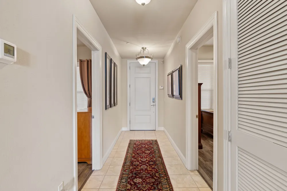1001 The Cape #44 Horseshoe Bay, TX 78657