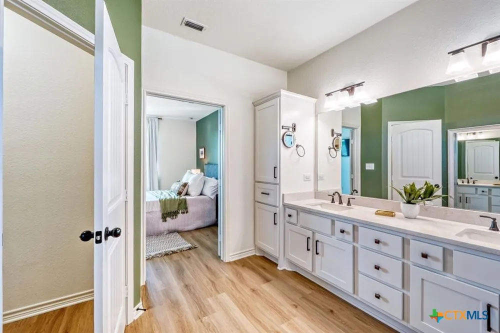 1642 Scull Road San Marcos, TX 78666