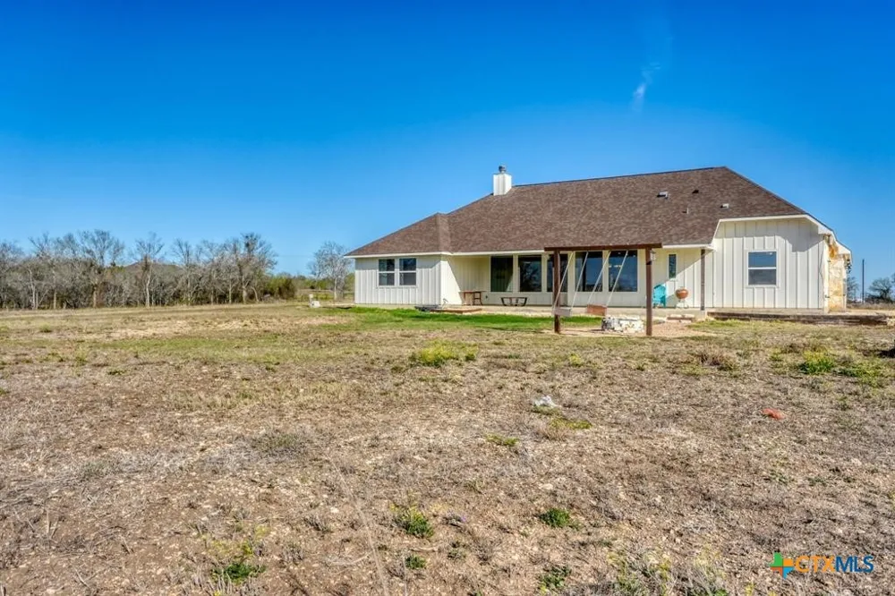 1642 Scull Road San Marcos, TX 78666