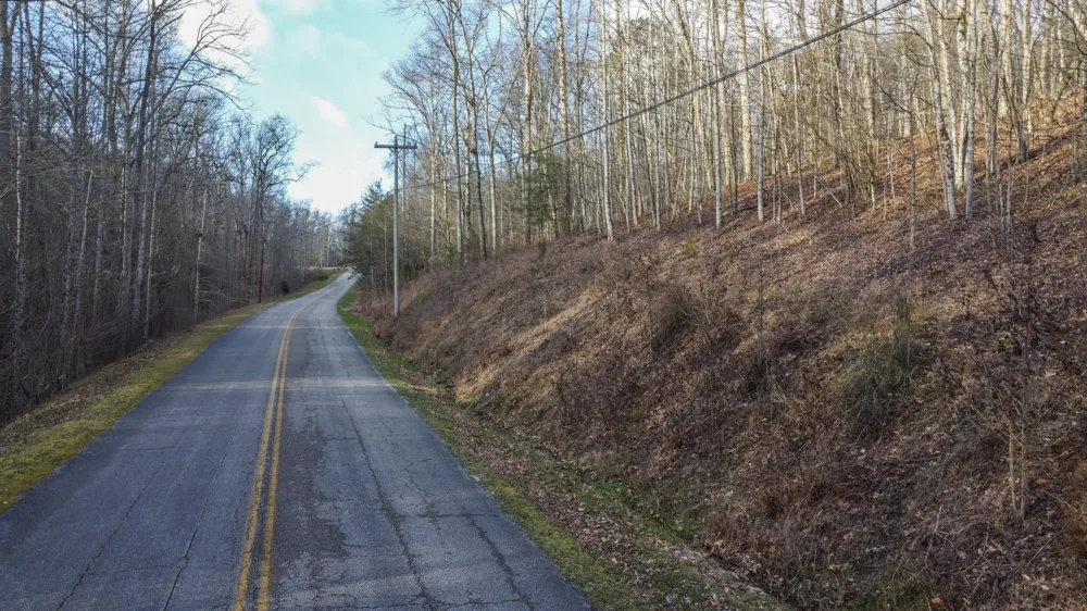 434 Hidden Oaks Road Rockwood, TN 37854
