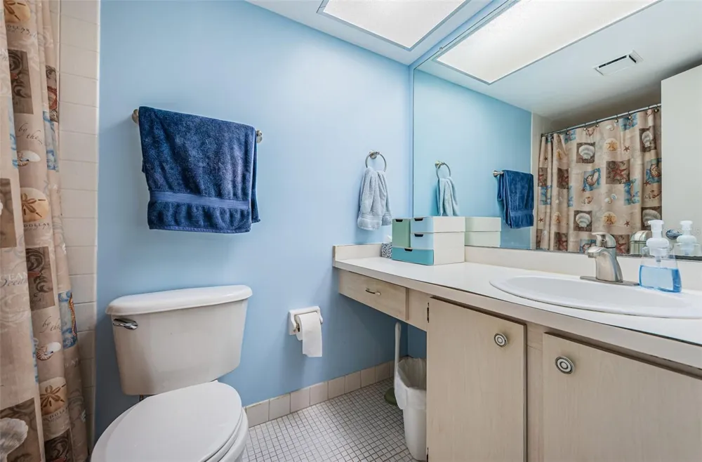 4915 BAY STREET NE #126 St Petersburg, FL 33703