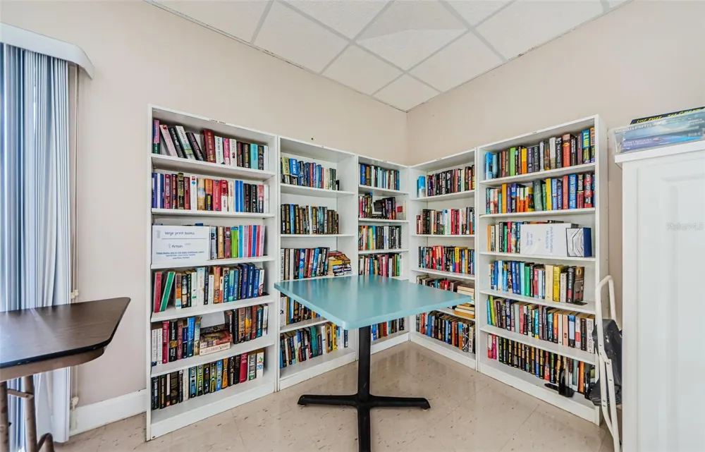 4915 BAY STREET NE #126 St Petersburg, FL 33703