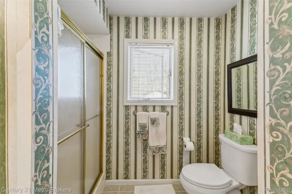 5464 Seymour Road Flushing Charter Township, MI 48433