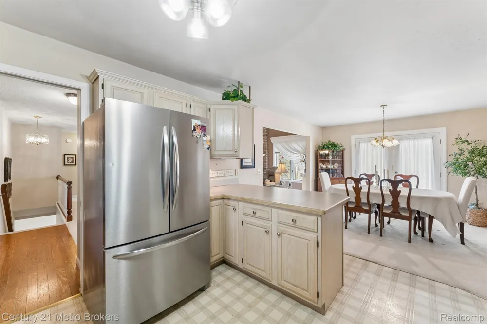 5464 Seymour Road Flushing Charter Township, MI 48433