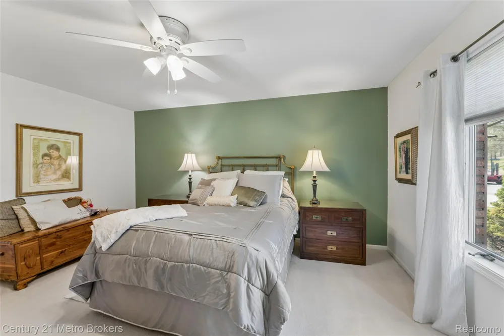 5464 Seymour Road Flushing Charter Township, MI 48433