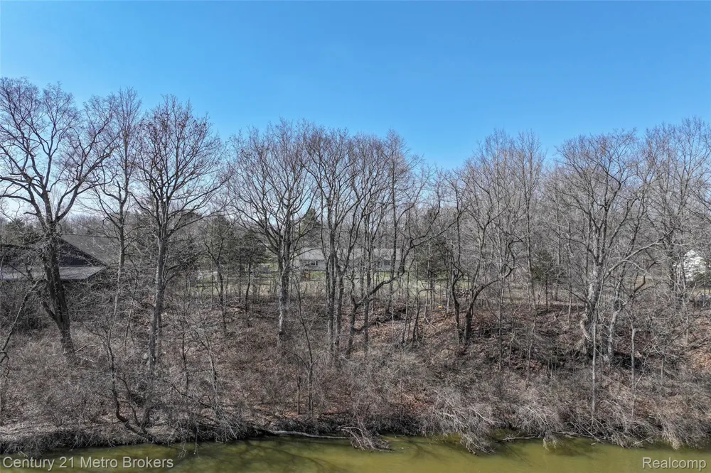 5464 Seymour Road Flushing Charter Township, MI 48433