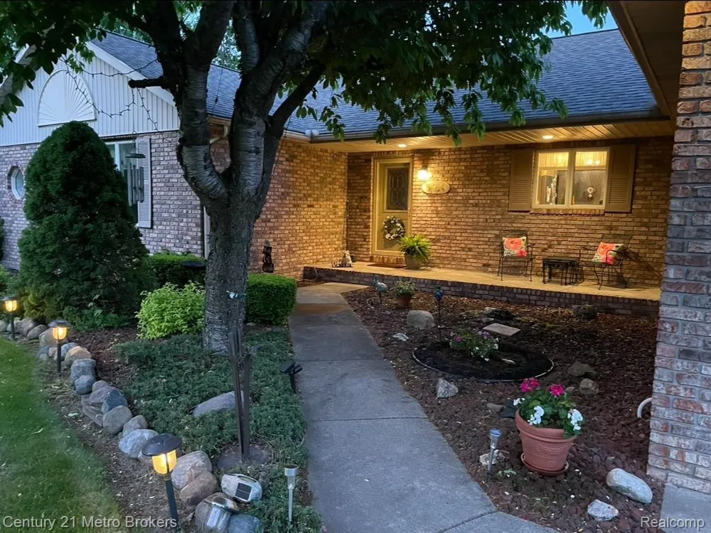 5464 Seymour Road Flushing Charter Township, MI 48433
