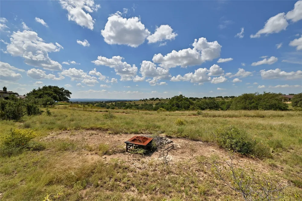 75 Summit Ledge Drive Johnson City, TX 78636