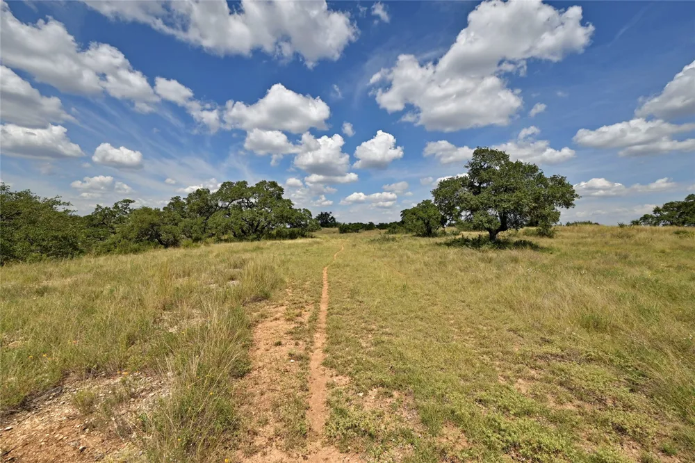 75 Summit Ledge Drive Johnson City, TX 78636