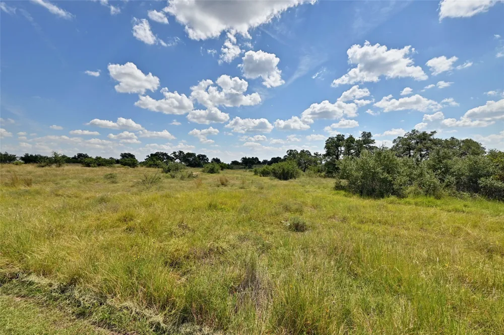 75 Summit Ledge Drive Johnson City, TX 78636