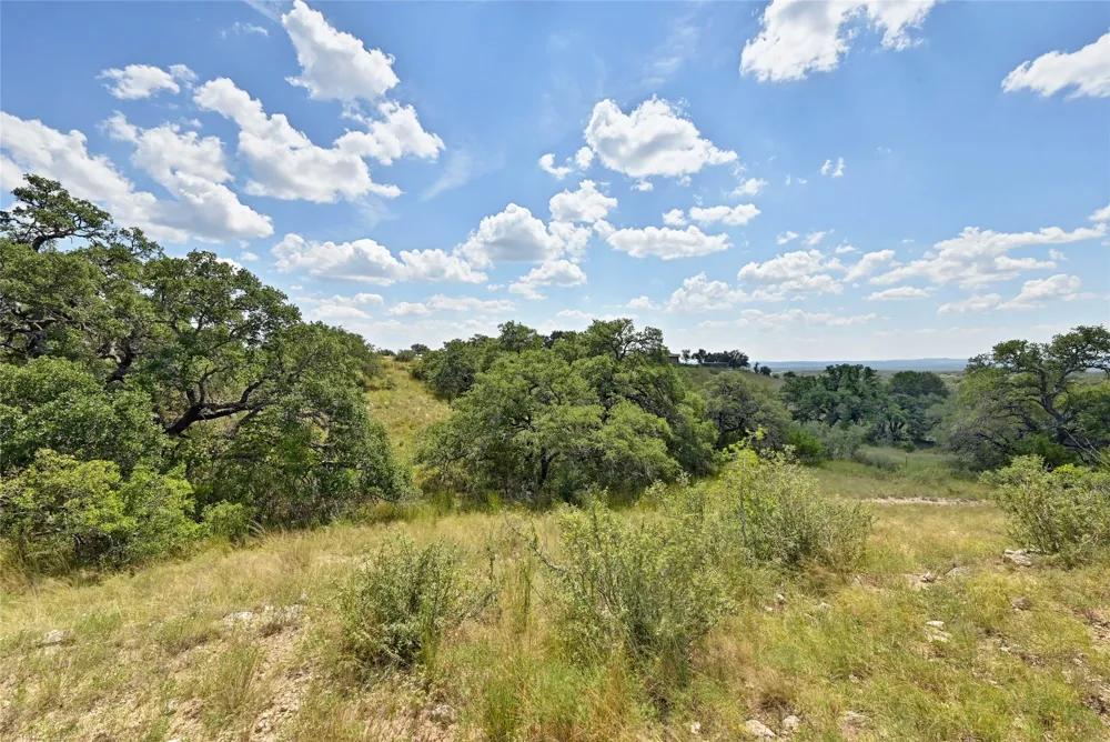 75 Summit Ledge Drive Johnson City, TX 78636