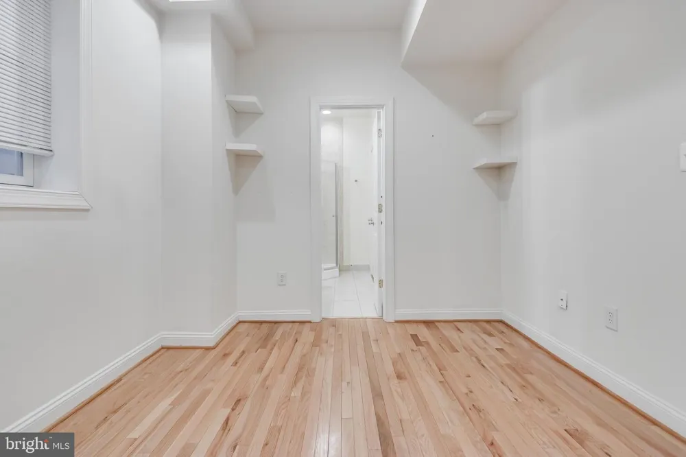 2307 18TH STREET NW Washington, DC 20009