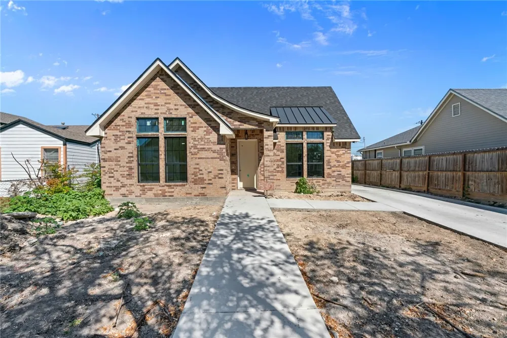 530 Cole Street Corpus Christi, TX 78404