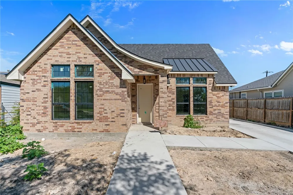 530 Cole Street Corpus Christi, TX 78404
