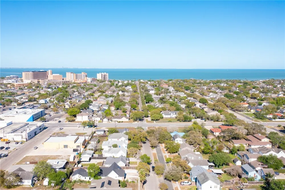 530 Cole Street Corpus Christi, TX 78404
