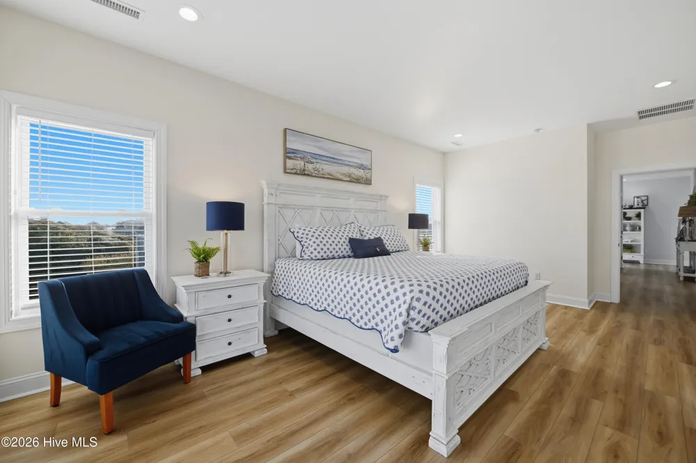 1617 S Shore Drive Surf City, NC 28445