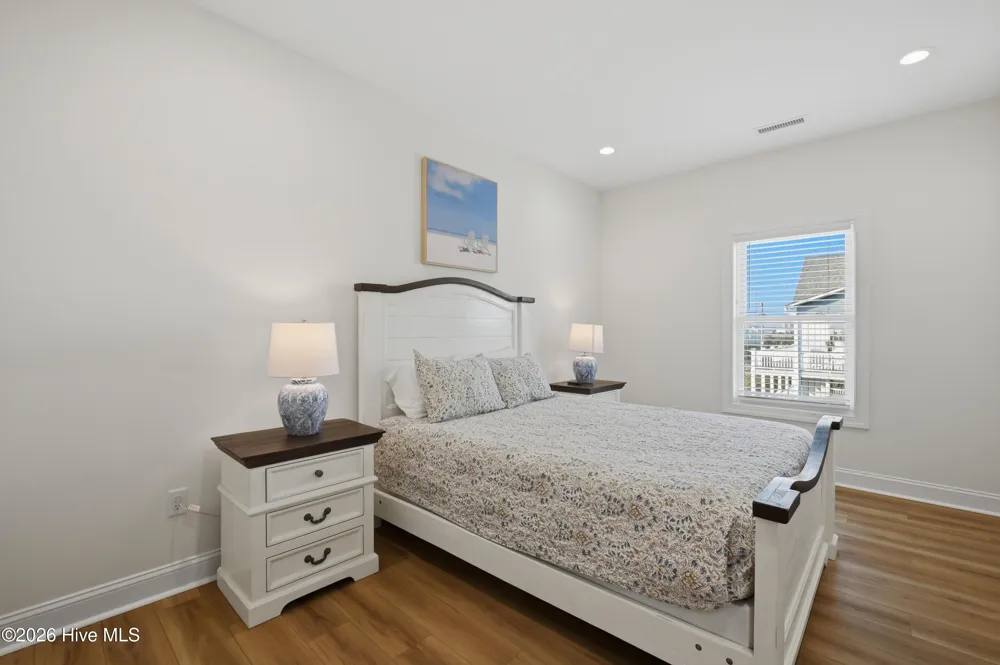 1617 S Shore Drive Surf City, NC 28445