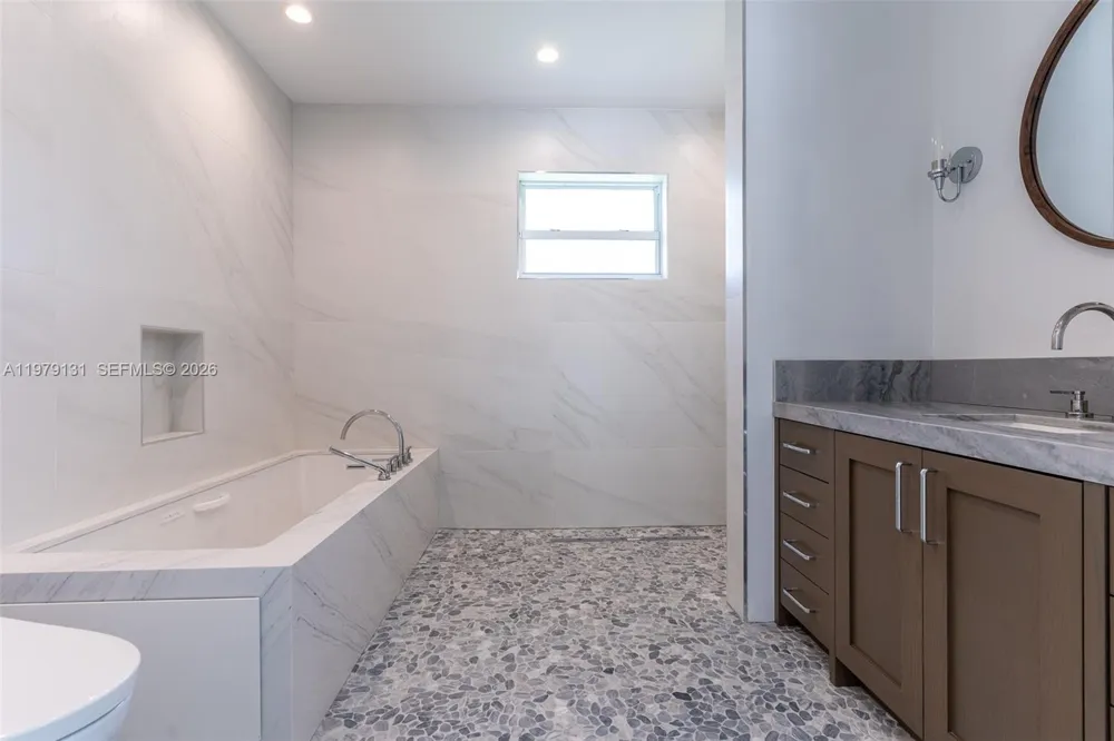 14341 SW 78th Ct Palmetto Bay, FL 33158