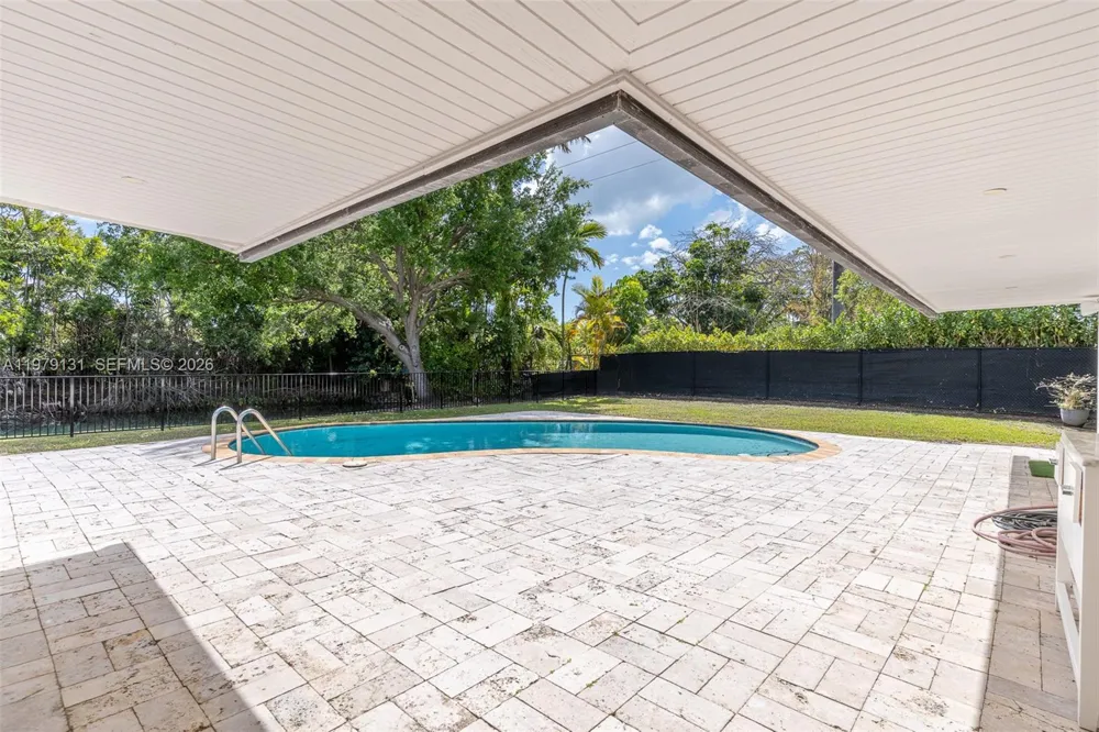 14341 SW 78th Ct Palmetto Bay, FL 33158