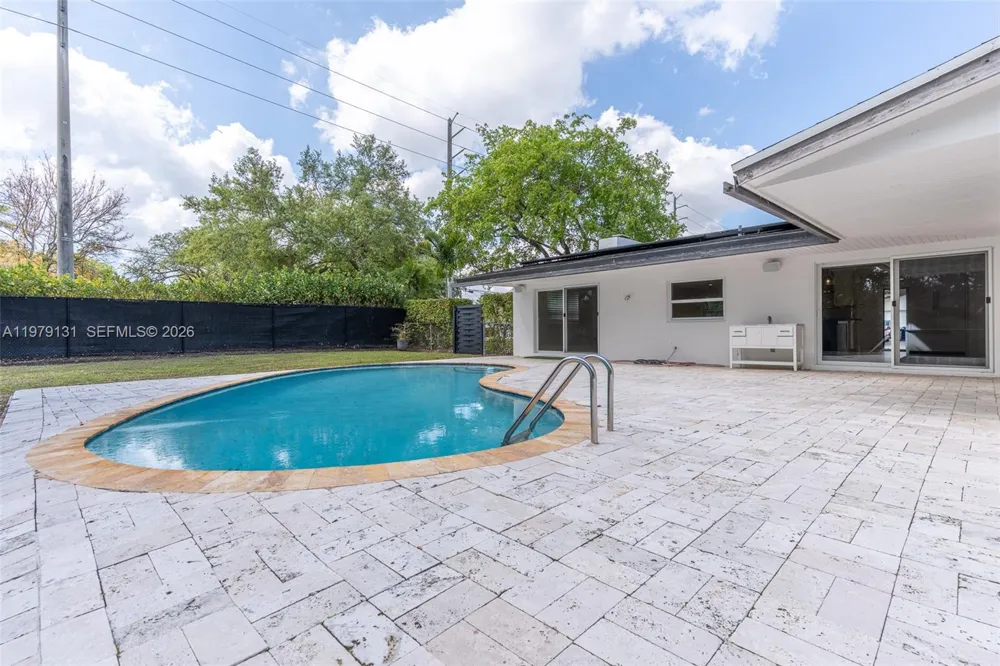 14341 SW 78th Ct Palmetto Bay, FL 33158