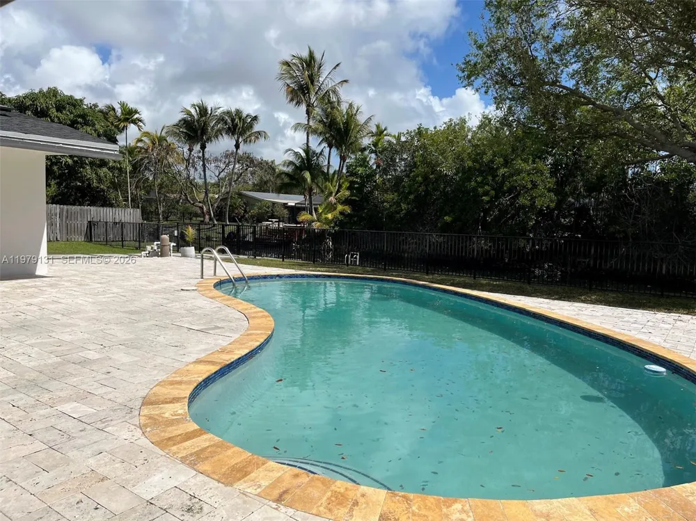 14341 SW 78th Ct Palmetto Bay, FL 33158