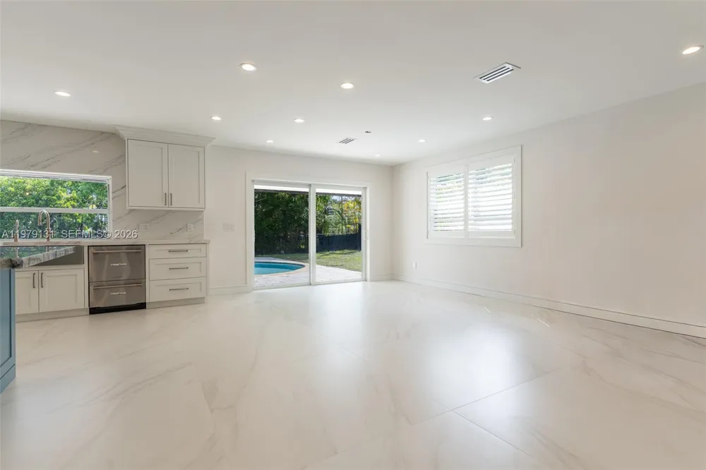14341 SW 78th Ct Palmetto Bay, FL 33158