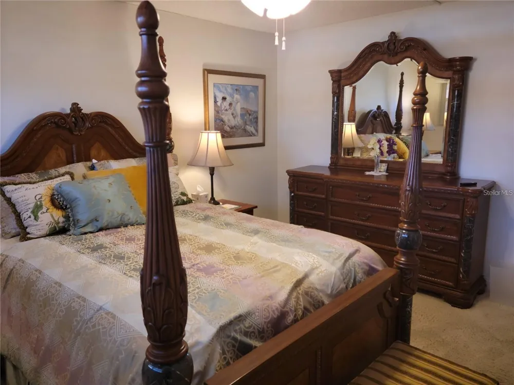 7405 BAY ISLAND DRIVE S #224 South Pasadena, FL 33707