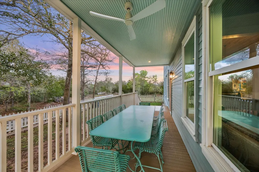 895 S Weyand Road Round Top, TX 78954