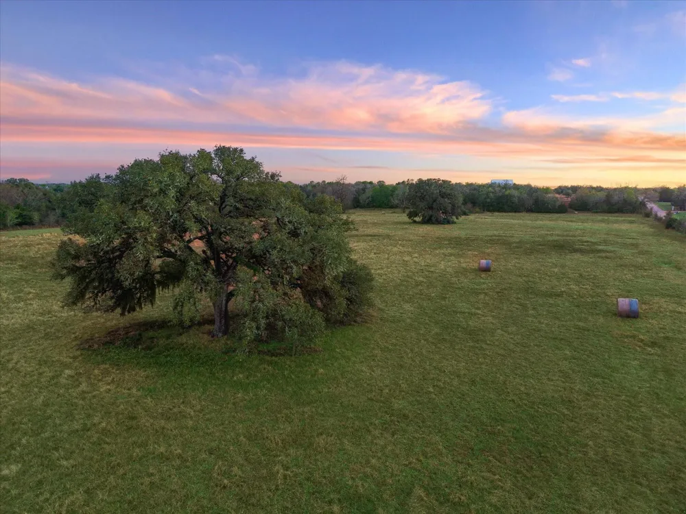 895 S Weyand Road Round Top, TX 78954