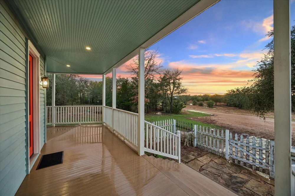 895 S Weyand Road Round Top, TX 78954