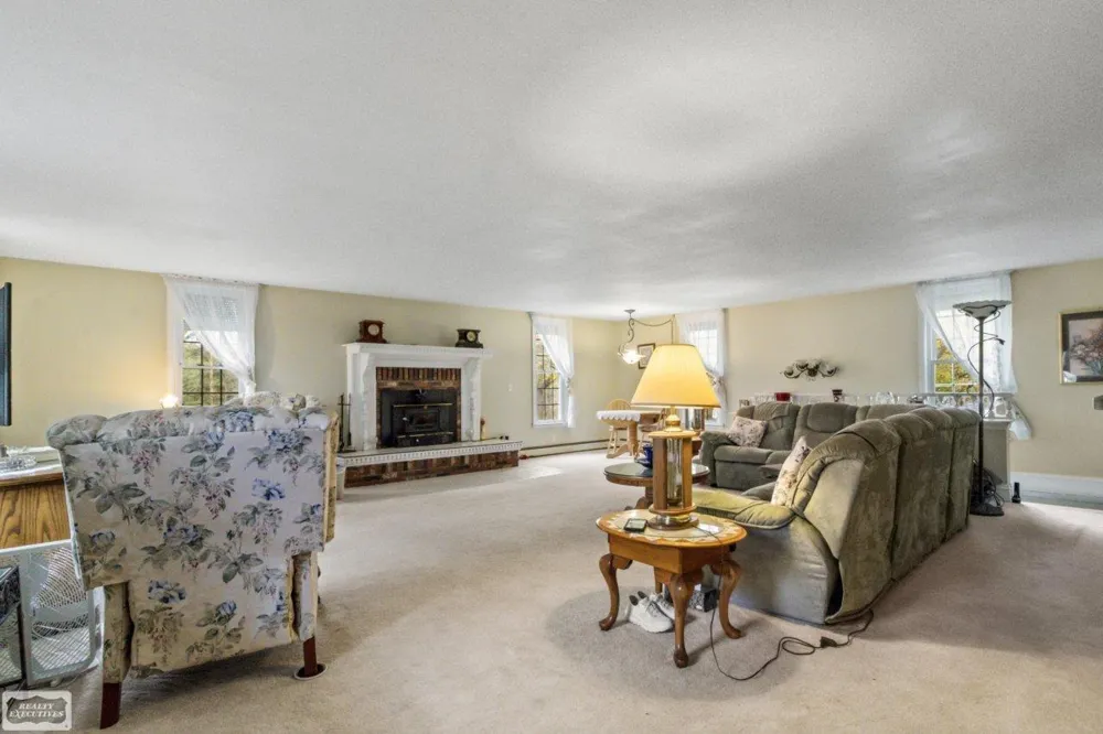 5405 S Lakeshore Road Sherman Township, MI 48441