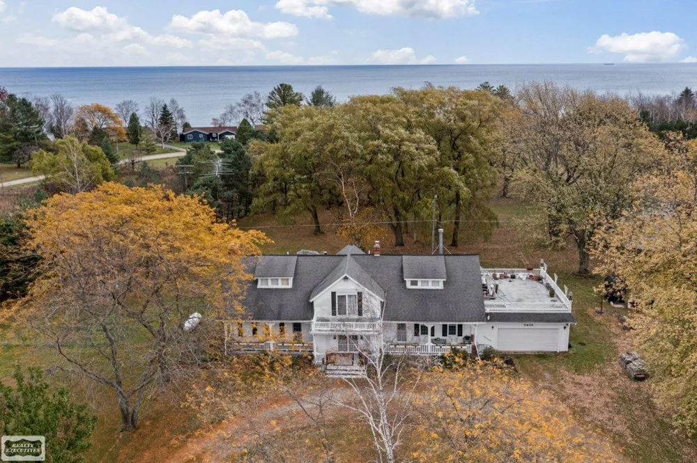5405 S Lakeshore Road Sherman Township, MI 48441