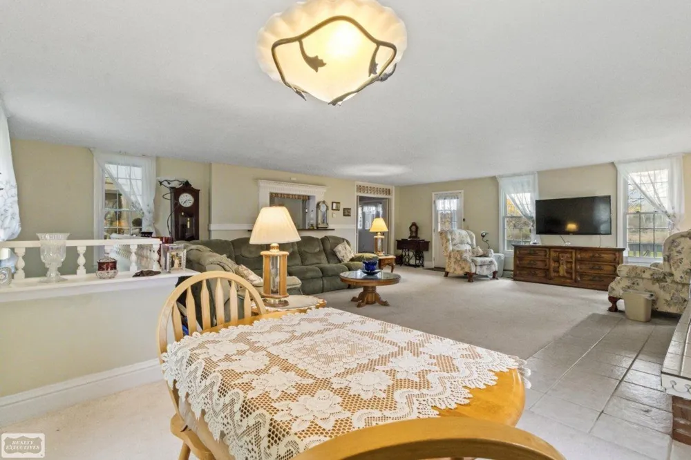 5405 S Lakeshore Road Sherman Township, MI 48441