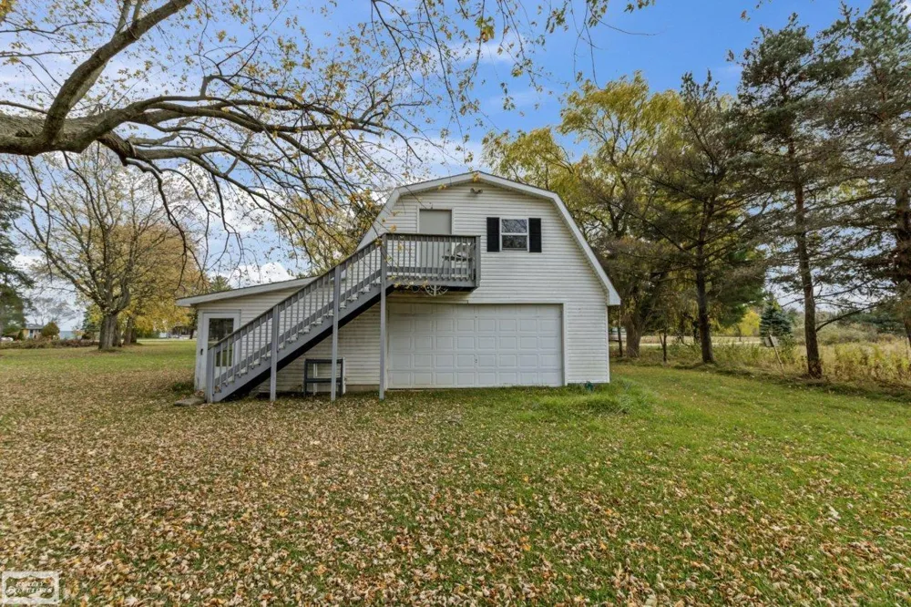 5405 S Lakeshore Road Sherman Township, MI 48441