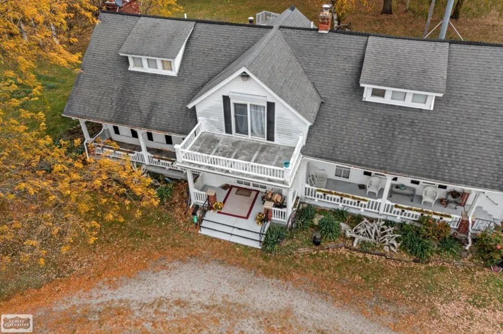 5405 S Lakeshore Road Sherman Township, MI 48441
